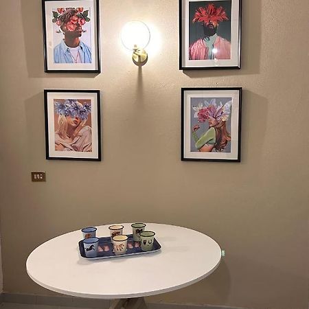 Casa Di Nonna: Appartamento เนเปิลส์ ภายนอก รูปภาพ